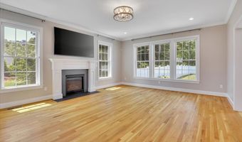 4 Aspenwood, Avon, CT 06001