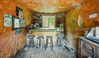 18 Quiet Cove Way, Beaufort, SC 29907