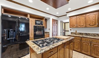 1501 E MAPLE HILLS Dr S, Bountiful, UT 84010