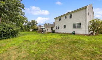745 Rustic Ln, Cheshire, CT 06410