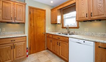 927 S Heltman Ave, Ashland, OH 44805