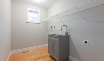 12 Robin Way 5, Chester, NH 03036