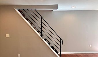 2546 CEDAR St, Philadelphia, PA 19125