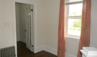 260 Pawtucket Ave, East Providence, RI 02916