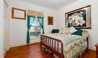 11918 Spring Meadow Dr, Baton Rouge, LA 70818
