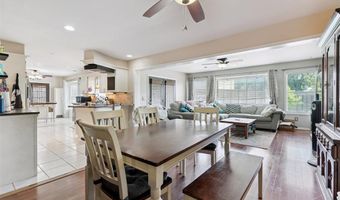 8008 NW 27th St, Bethany, OK 73008