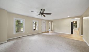 624 N Broad St, Adrian, MI 49221