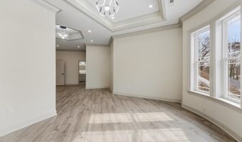 7301 CALVERT St, Annandale, VA 22003