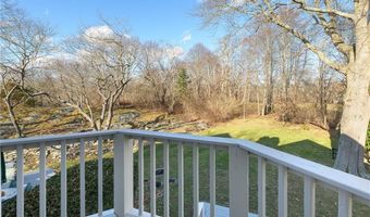 15 Hammersmith Rd 31A, Newport, RI 02840