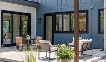 3112 N ROSSER St, Alexandria, VA 22311