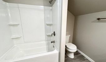 123 N Lloyd St, Aberdeen, SD 57401