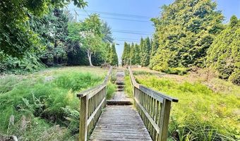 3719 Commercial Ave, Anacortes, WA 98221