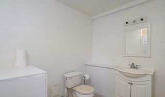 6896 N Farm Rd 1, Ash Grove, MO 65604