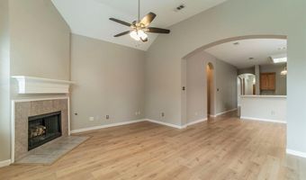 5605 Overland Dr, The Colony, TX 75056