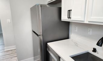 3809 V St SE 202, Washington, DC 20020