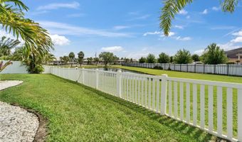 449 BAHAMA GRANDE Blvd, Apollo Beach, FL 33572