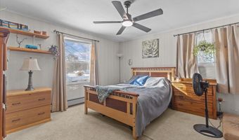28 Ridgewood Ter, Barre, VT 05641