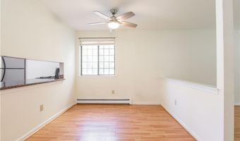17 Eden Ct 17, Brookfield, CT 06804