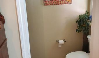 6 Streamview Dr, Cumberland, RI 02864