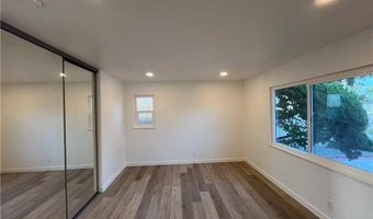 909 S Echo Pl, Anaheim, CA 92804