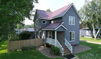 308 Pearl St, Boscobel, WI 53805