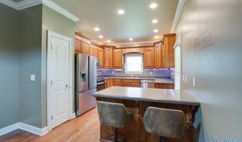 709 Chambers Rd, Arab, AL 35016