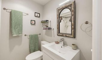 492 Herbert St, Ashland, OR 97520