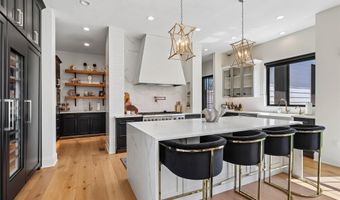 25046 Greyhawk Dr, Adel, IA 50003