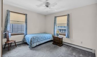212 Cypress Dr, Bayville, NJ 08721