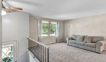 10265 Beaver Trl, Aurora, OH 44202