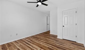 3302 SW Landau Ct, Bentonville, AR 72712