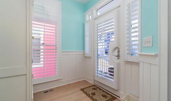 112 Sandpiper Ct, Atlantic Beach, NC 28512