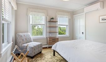 7 Prospect Ave, Narragansett, RI 02882