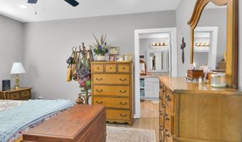 554 E San Antonio St, Alto, TX 75925