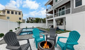 18 Mea Ln, Beach Haven, NJ 08008