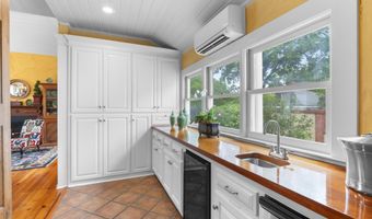 1704 Fair St, Camden, SC 29020