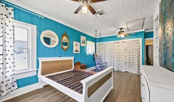 208 S Guegnon St, Abbeville, LA 70510