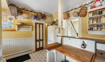 546 Anderson Rd, Barre, VT 05641