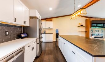 17 W667 Lorraine Ave, Addison, IL 60101
