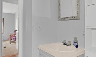 396 S Pine Lake Dr, Batesville, MS 38606