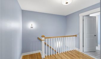 12 Park Ave 13, Narragansett, RI 02882
