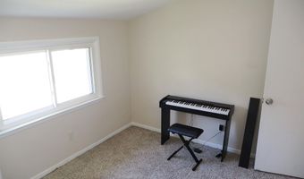811 N River Ave, Alma, MI 48801