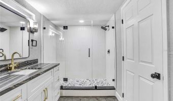 223 PINEHURST Dr, Auburndale, FL 33823
