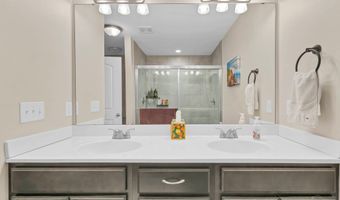106 W Meadow Dr, Atmore, AL 36502