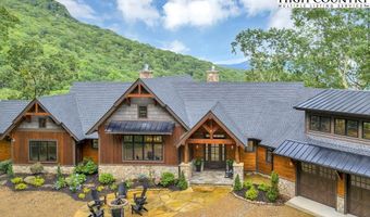 281 Lodge Woods Trl, Banner Elk, NC 28604