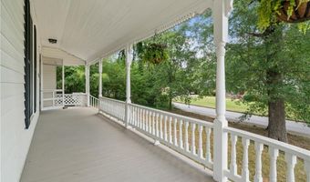 104 Cherry St, Adairsville, GA 30103