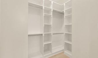 502 EDGEWOOD St NE 2, Washington, DC 20017