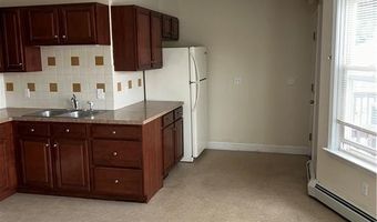 575 Main St 2B, East Greenwich, RI 02818