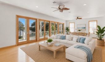 159 Harbor Inn Rd, Bayville, NJ 08721