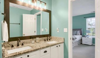 4336 THORNGATE Ln, Acworth, GA 30101